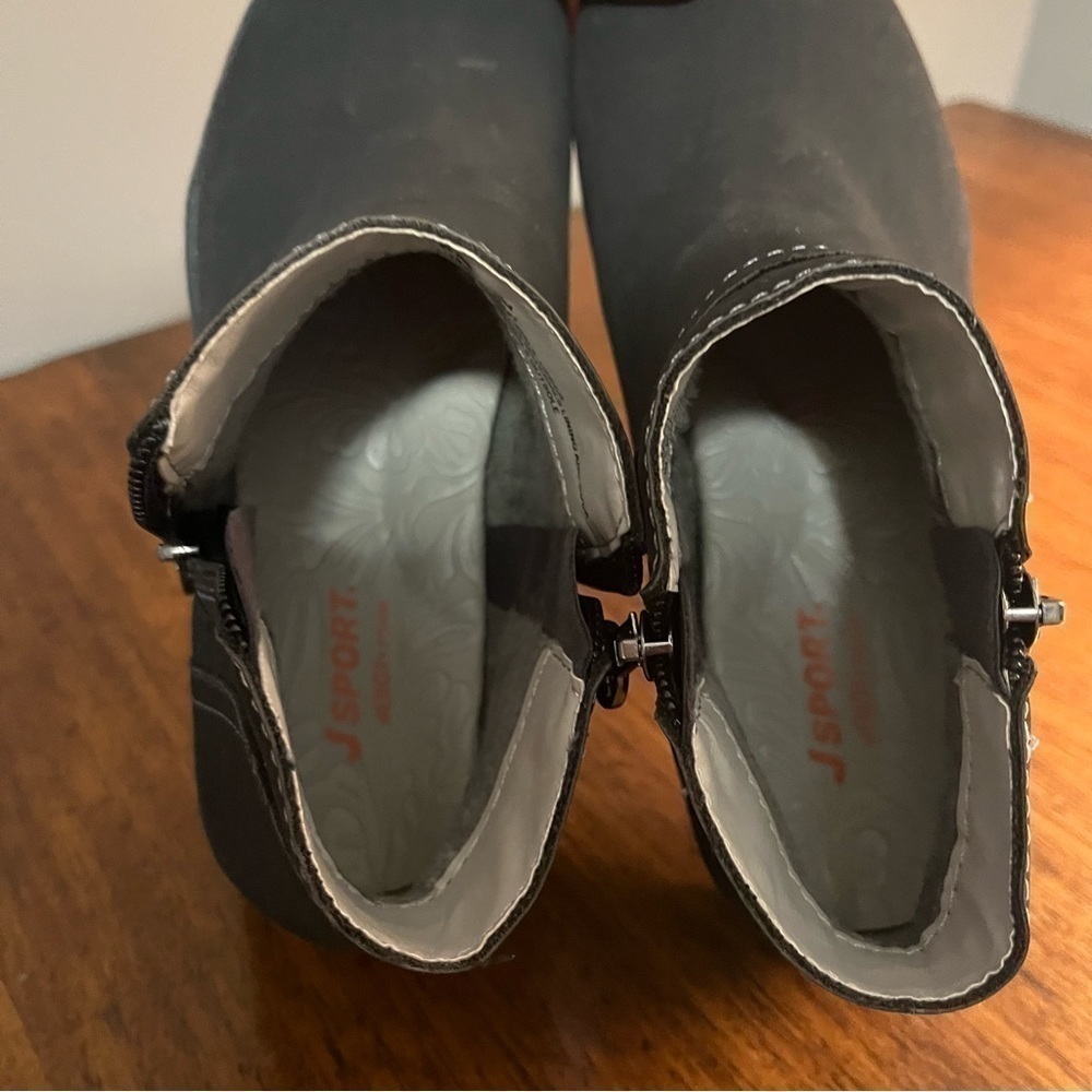 New!!Women’s J Sport Jenna Boots - Picture 6 of 11